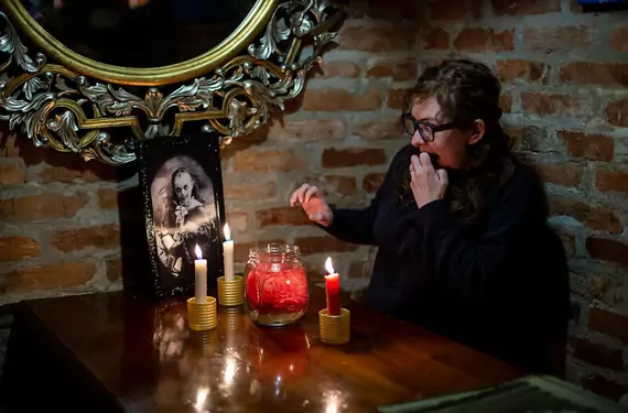 Квесты по мотивам фильма «Звонок» в Новосибирске — атмосфера мистического хоррора и психологического напряжения