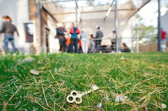 Как отметить День строителя в Новосибирске весело и с размахом в 2025 году?